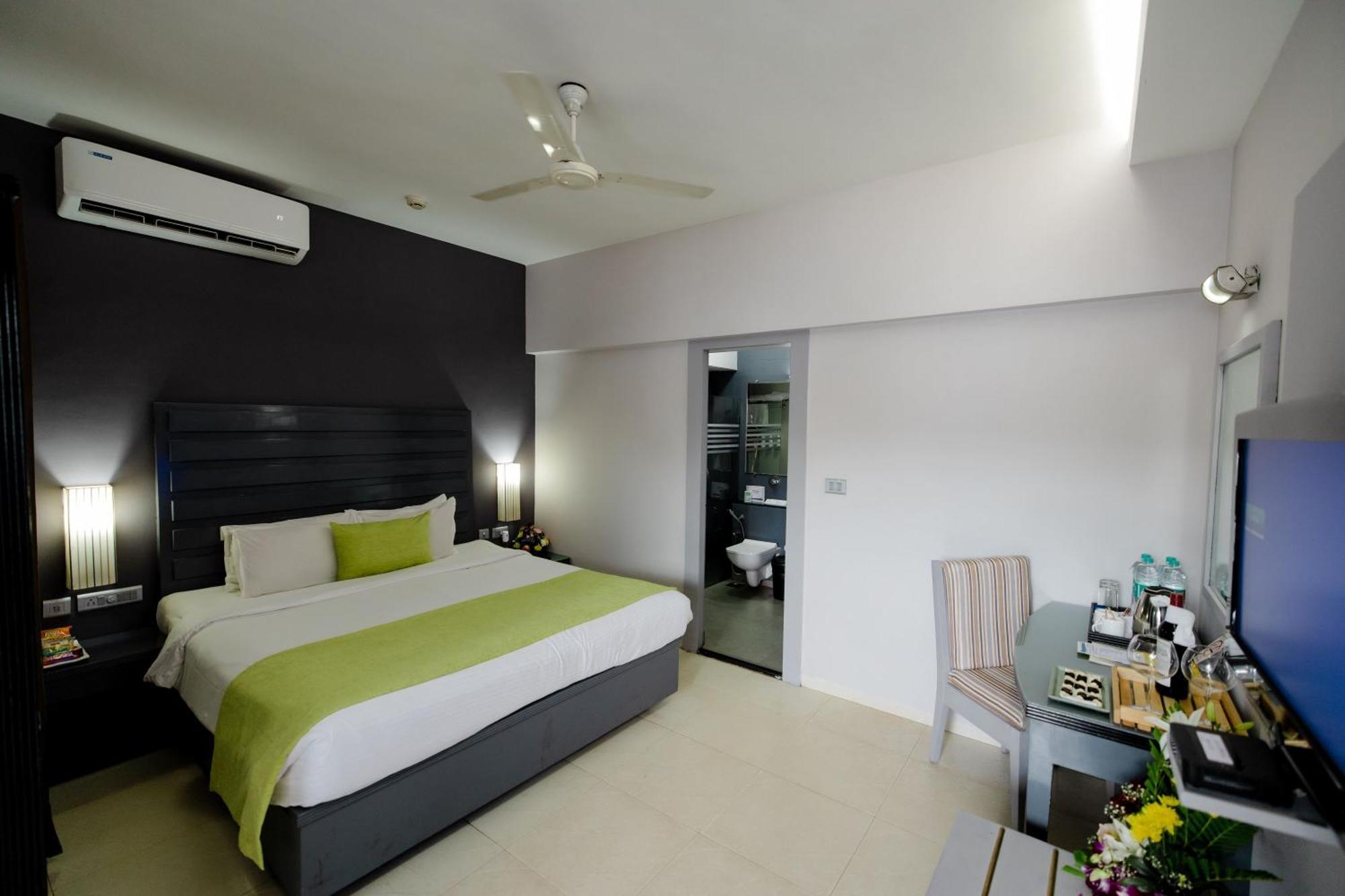 Regenta Baywatch Resort, Goa Benaulim Exterior foto